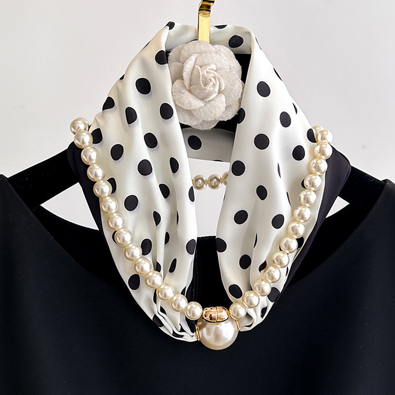 Satin Neck Scarf with Pearls C - đánh giá và giá Pearl Trim Chain